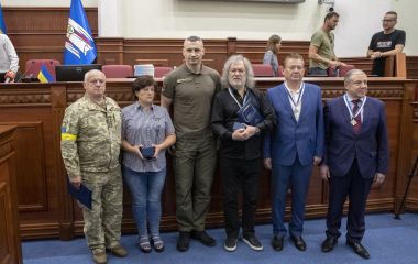 Кличко вручив відзнаки «Почесний громадянин Києва»